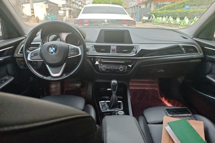 Used BMW 1 Series 2018 Facelifted 118i Sport Edition Center Console
