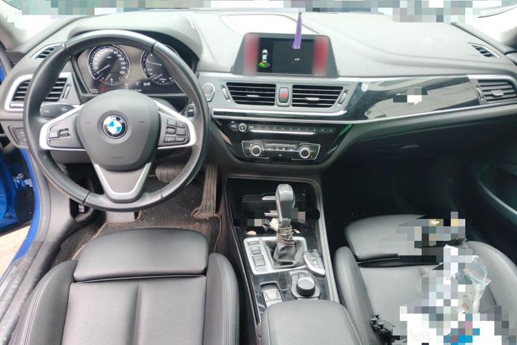 Used BMW 1 Series 2018 Facelifted 118i Sport Edition Center Console