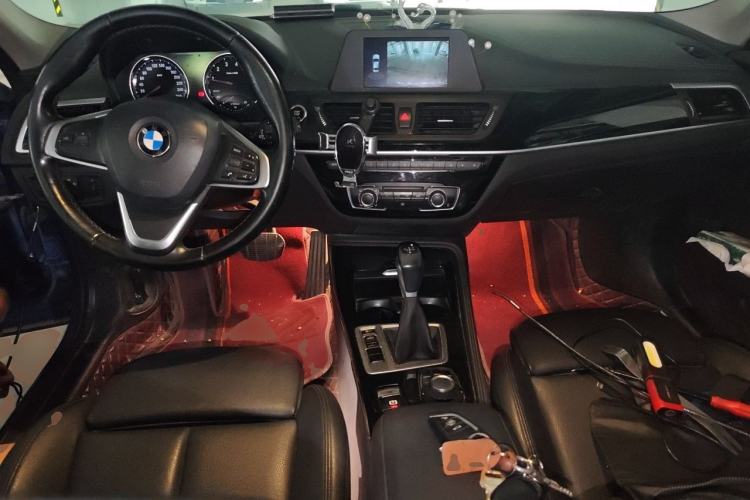 Used BMW 1 Series 2018 Facelifted 118i Sport Edition Center Console