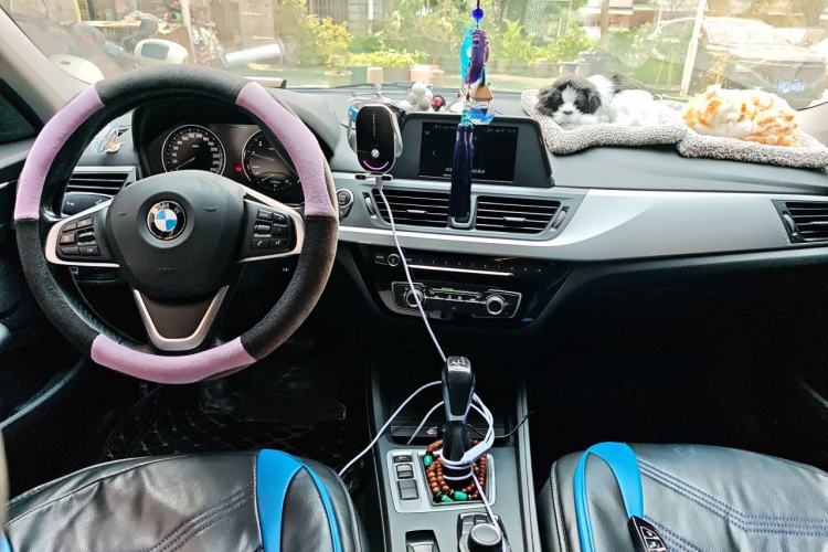 Used BMW 1 Series 2018 118i Fashion Model Center Console