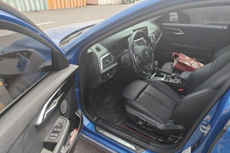 Used BMW 1 Series 2018 Facelifted 118i Sport Edition Driver Seat