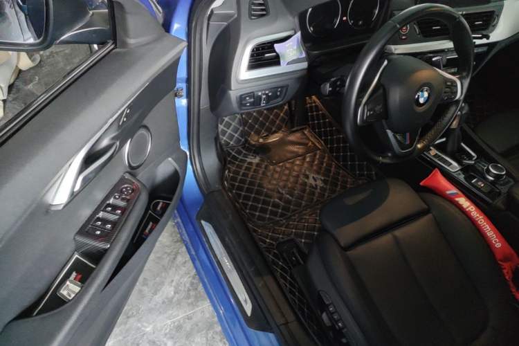 Used BMW 1 Series 2018 120i Design Package Model Driver Seat