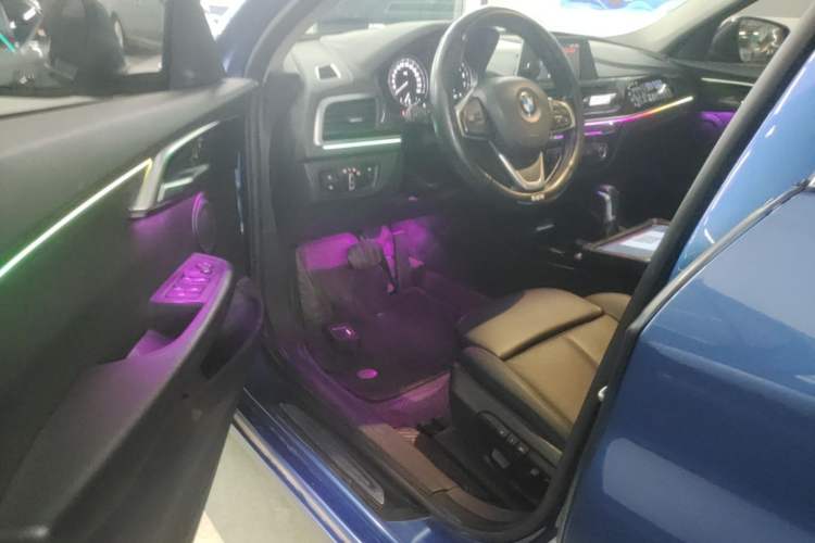 Used BMW 1 Series 2018 118i Sport Edition Driver Seat