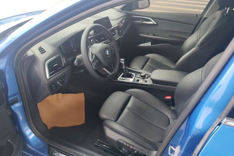 Used BMW 1 Series 2018 118i Sport Edition Driver Seat