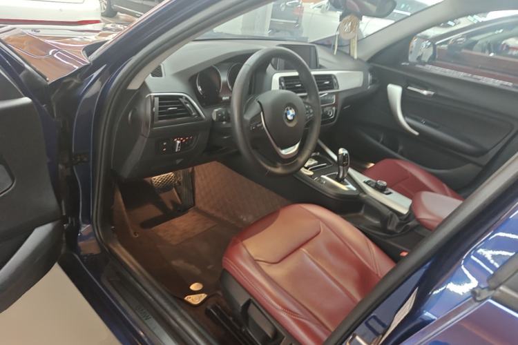 Used BMW 1 Series 2018 118i Leading Model Driver Seat