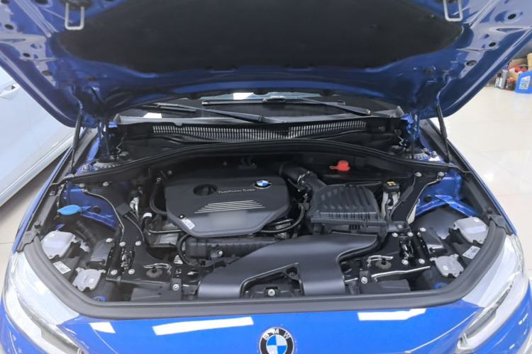 Used BMW 1 Series 2018 118i Sport Edition Engine Bay