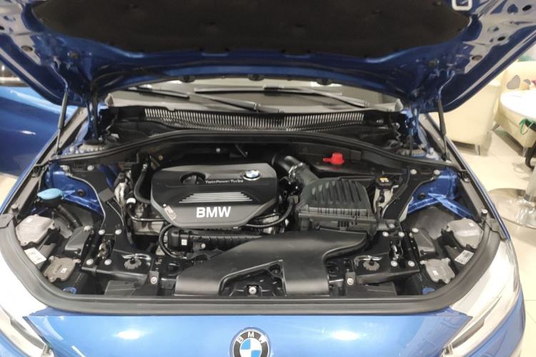 Used BMW 1 Series 2018 118i Sport Edition Engine Bay
