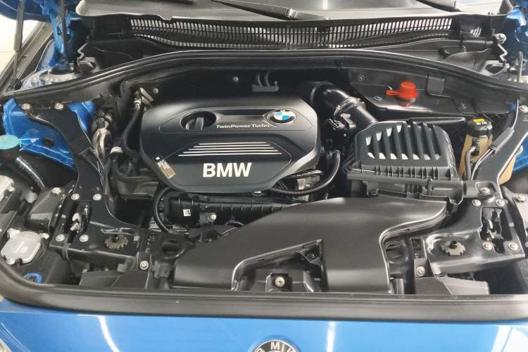 Used BMW 1 Series 2018 118i Sport Edition Engine Bay
