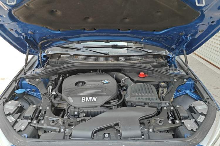 Used BMW 1 Series 2018 118i Sport Edition Engine Bay