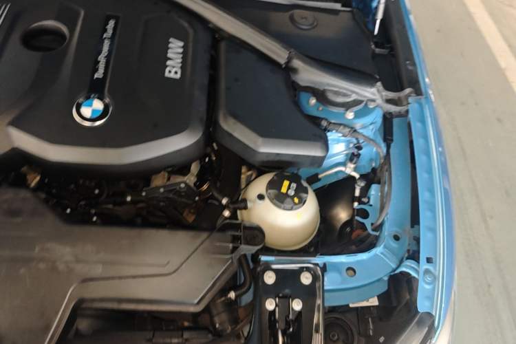 Used BMW 1 Series 2018 118i Leading Model Engine Bay Left