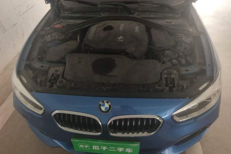 Used BMW 1 Series 2018 120i M Sport Package Engine Bay