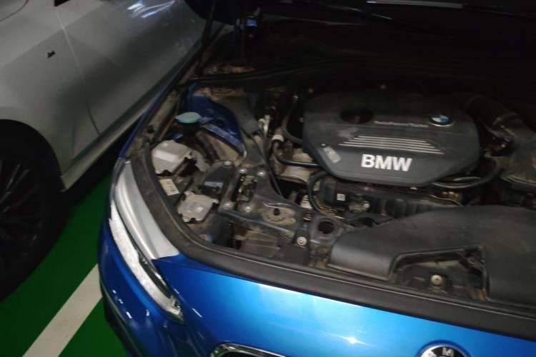 Used BMW 1 Series 2018 Facelifted 118i Sport Edition Engine Bay Right