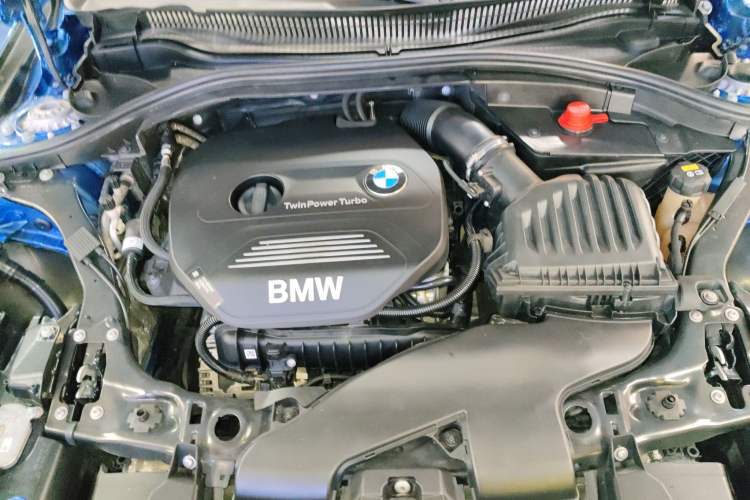 Used BMW 1 Series 2018 118i Sport Edition Engine Bay