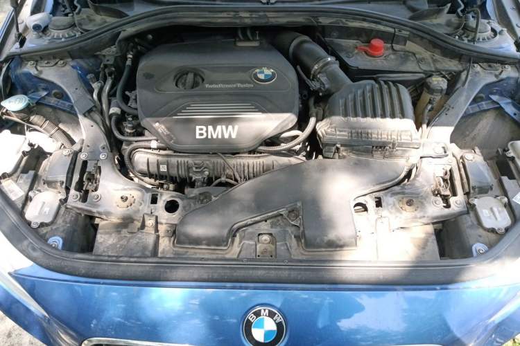Used BMW 1 Series 2018 120i Design Package Model Engine Bay
