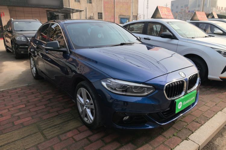 Used BMW 1 Series 2018 118i Design Package Edition Exterior 1