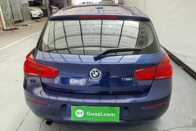 Used BMW 1 Series 2018 118i Leading Model Exterior 10
