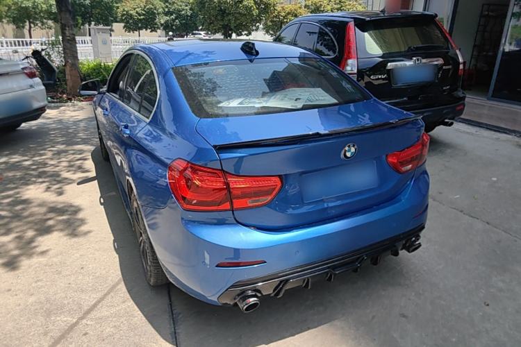 Used BMW 1 Series 2018 118i Sport Edition Exterior 2