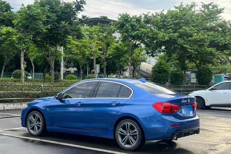 Used BMW 1 Series 2018 118i Sport Edition Exterior 3