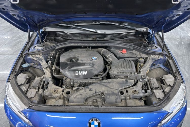 Used BMW 1 Series 2018 118i Sport Edition Exterior 4
