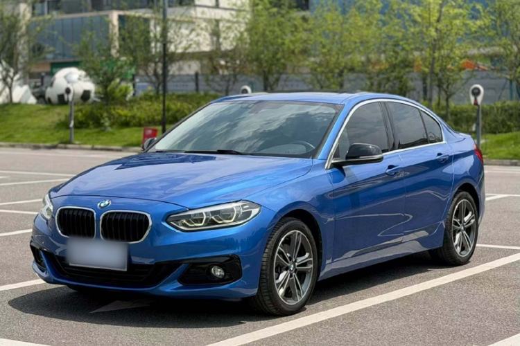 Used BMW 1 Series 2018 118i Sport Edition Exterior 4