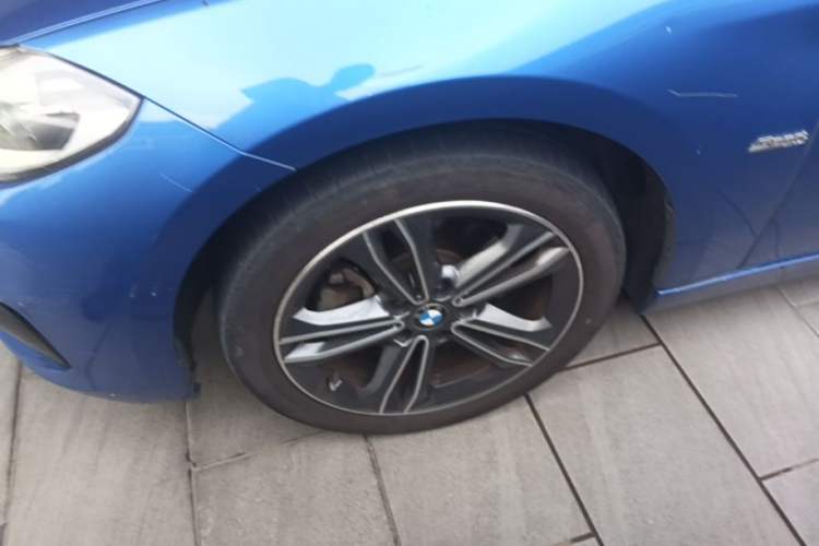 Used BMW 1 Series 2018 118i Sport Edition Exterior 4