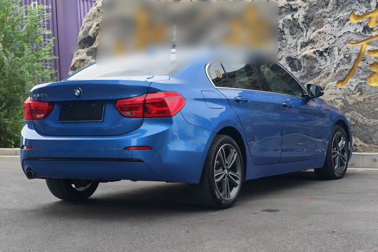 Used BMW 1 Series 2018 Facelifted 118i Sport Edition Exterior 4