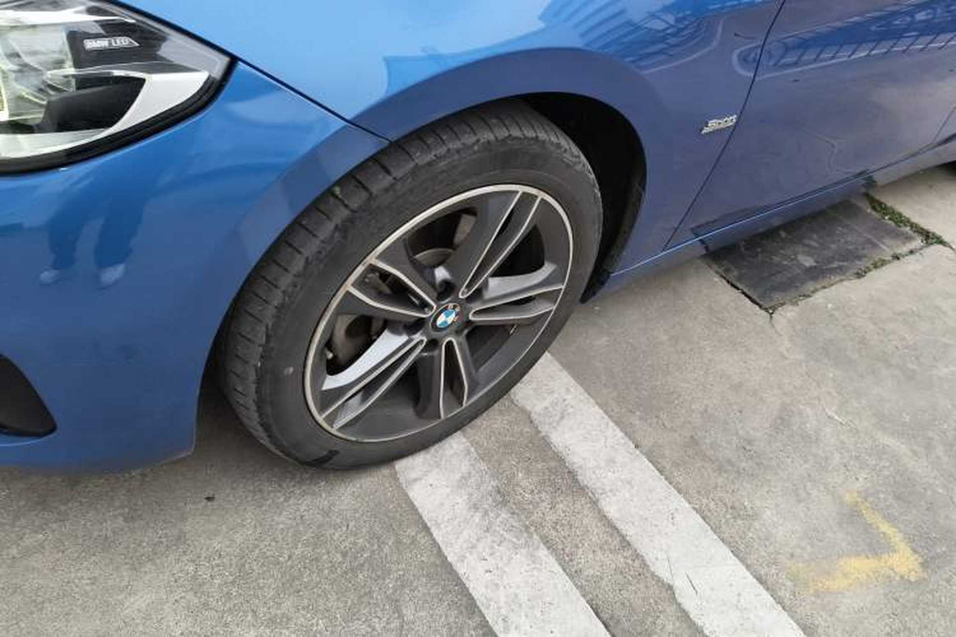 Used BMW 1 Series 2018 118i Sport Edition Exterior 4