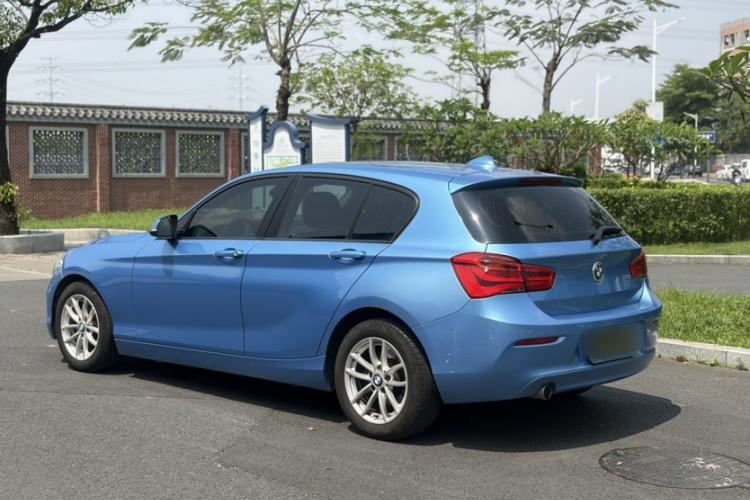 Used BMW 1 Series 2018 118i Leading Model Exterior 4