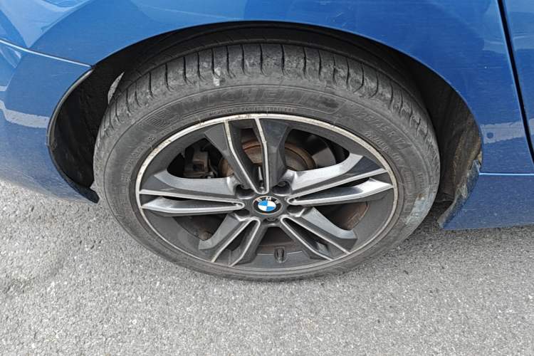 Used BMW 1 Series 2018 118i Sport Edition Exterior 5