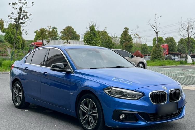 Used BMW 1 Series 2018 118i Sport Edition Exterior 8