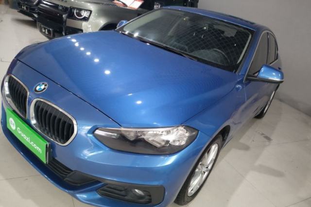 Ojetý BMW 1 Series 2018 118i Fashion Model