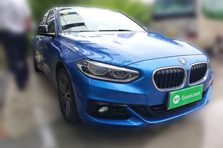 Used BMW 1 Series 2018 118i Sport Edition Front Right 45 Deg