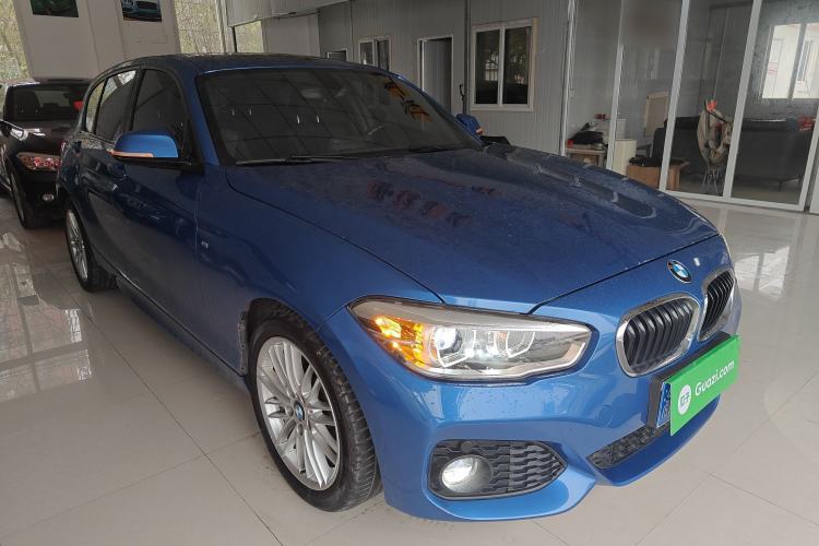 Used BMW 1 Series 2018 120i M Sport Package Front Right 45 Deg
