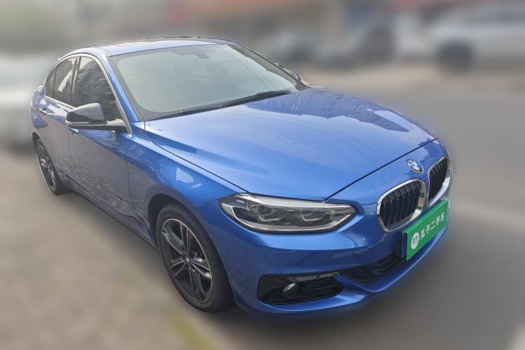 Used BMW 1 Series 2018 Facelifted 118i Sport Edition Front Right 45 Deg