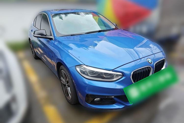 Used BMW 1 Series 2018 118i Sport Edition Front Right 45 Deg