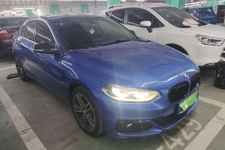 Used BMW 1 Series 2018 118i Sport Edition Front Right 45 Deg