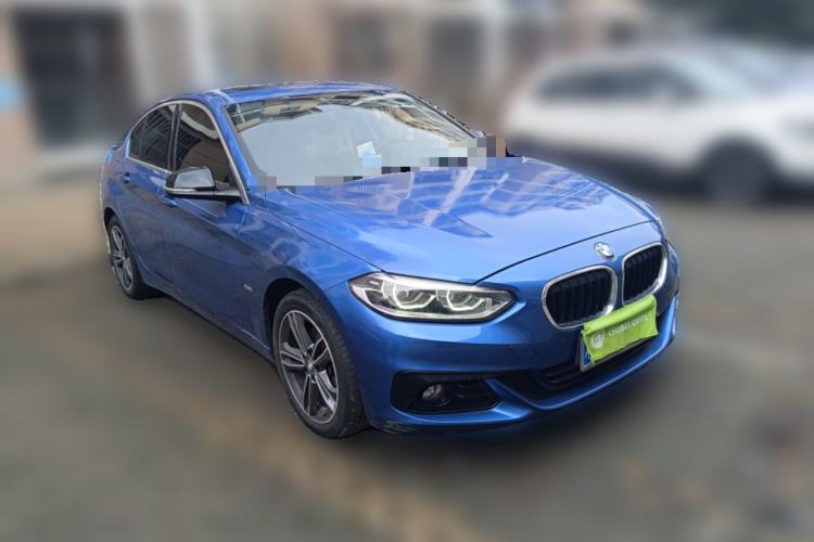 Used BMW 1 Series 2018 118i Sport Edition Front Right 45 Deg