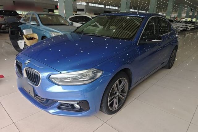 Gebrauchter BMW 1 Series 2018 Facelifted 118i Sport Edition