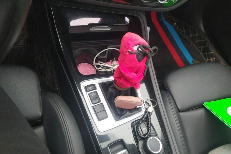 Used BMW 1 Series 2018 Facelifted 118i Sport Edition Gear Lever