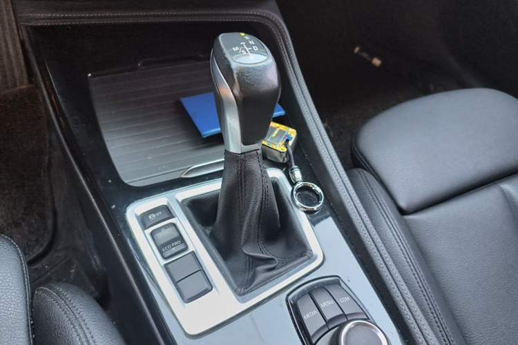 Used BMW 1 Series 2018 Facelifted 118i Sport Edition Gear Lever