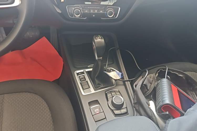 Used BMW 1 Series 2018 118i Fashion Model Gear Lever
