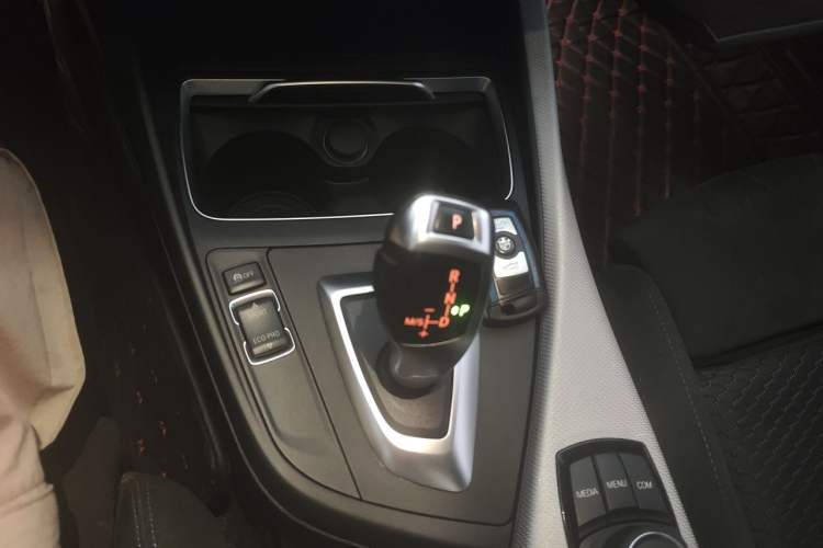 Used BMW 1 Series 2018 120i M Sport Package Gear Lever