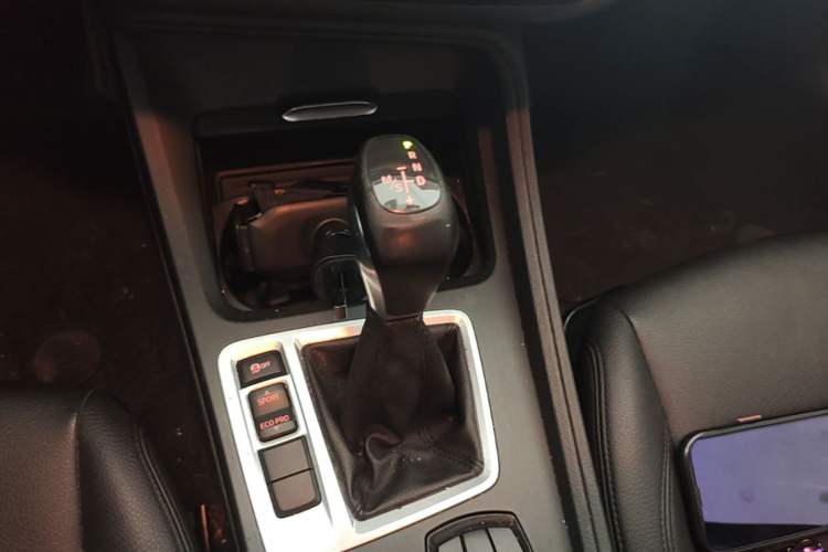 Used BMW 1 Series 2018 118i Fashion Model Gear Lever