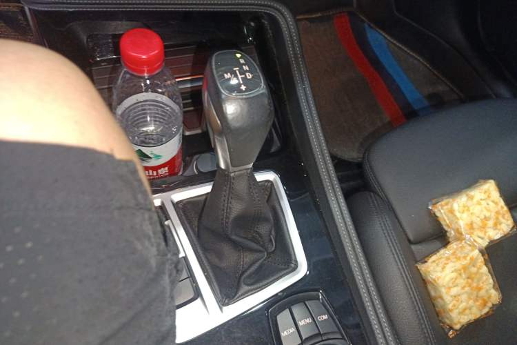 Used BMW 1 Series 2018 Facelifted 118i Sport Edition Gear Lever