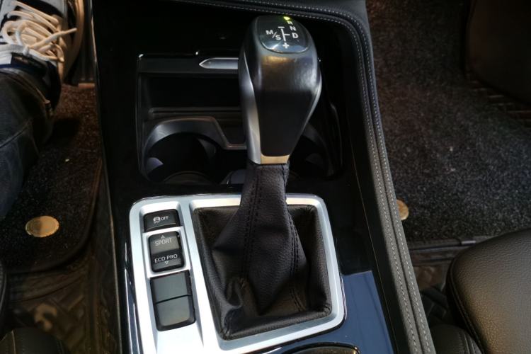 Used BMW 1 Series 2018 Facelifted 118i Sport Edition Gear Lever