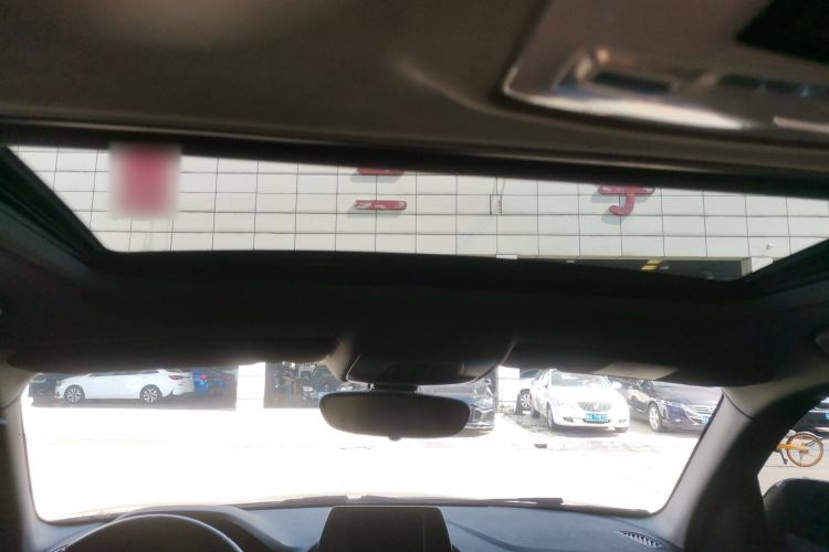 Used BMW 1 Series 2018 118i Leading Model Headliner