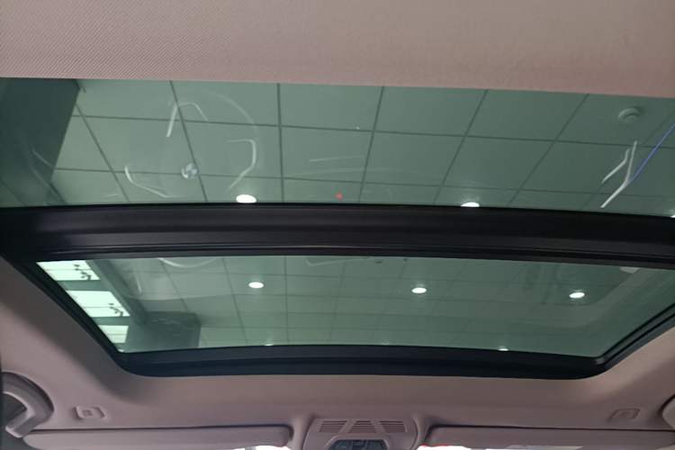 Used BMW 1 Series 2018 118i Sport Edition Headliner