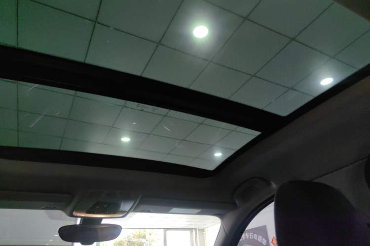 Used BMW 1 Series 2018 Facelifted 118i Sport Edition Headliner