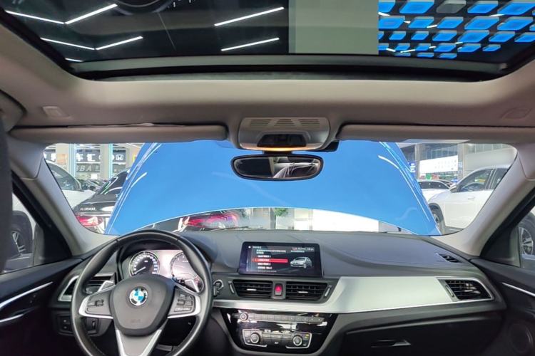 Used BMW 1 Series 2018 120i Design Package Model Headliner