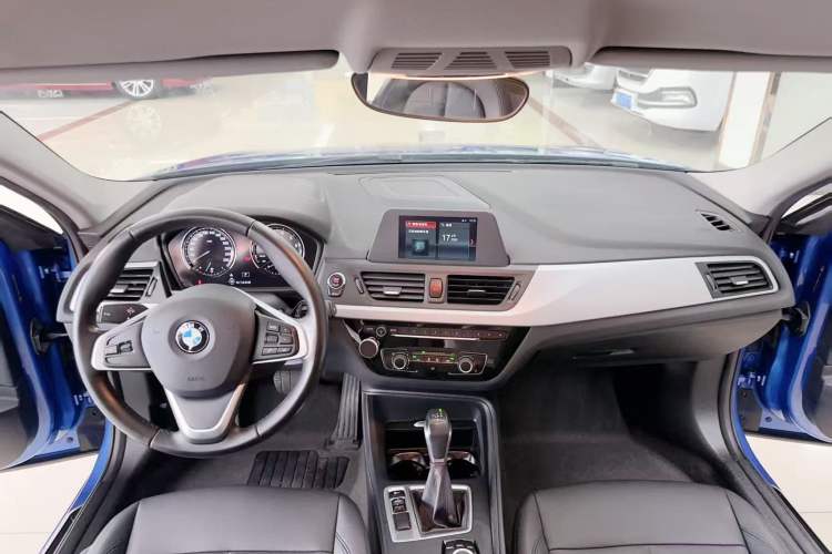Used BMW 1 Series 2018 Revised 118i Fashion Edition Interior 1